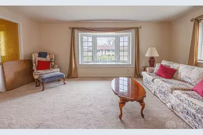 1818 Kathy Lane, Miamisburg, OH 45342 - Photo 7