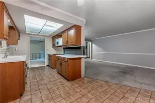 2006 Washington Creek Ln, Washington Twp, OH 45458 - Photo 11