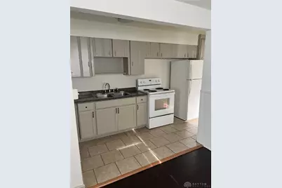 1008 W Fairview Avenue, Dayton, OH 45406 - Photo 3