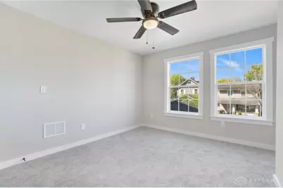 210 N Oakley Avenue, Columbus, OH 43204 - Photo 13