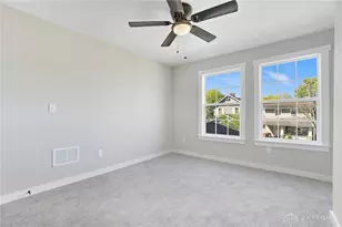 210 N Oakley Ave, Columbus, OH 43204 - Photo 13