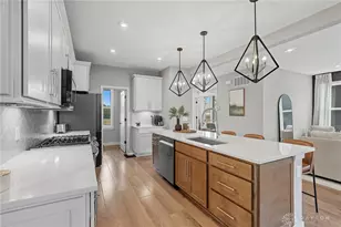 719 Harvest Ln, Dayton, OH 45458 - Photo 9