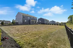 719 Harvest Ln, Dayton, OH 45458 - Photo 41