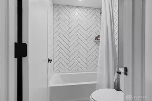 719 Harvest Ln, Dayton, OH 45458 - Photo 37