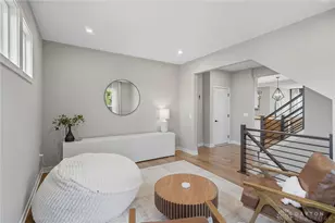 719 Harvest Ln, Dayton, OH 45458 - Photo 15