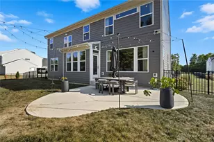 719 Harvest Ln, Dayton, OH 45458 - Photo 43