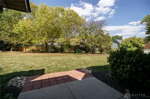 8930 Century Ln, Dayton, OH 45424 - Photo 35