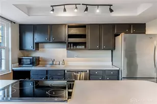 2113 Wellington Ct, Fairborn, OH 45324 - Photo 7