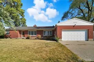 3880 Southview Ave, Beavercreek, OH 45432 - Photo 1