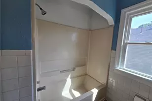 934 Weng Ave, Dayton, OH 45420 - Photo 17