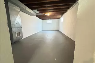 321 E Dorothy Ln, Dayton, OH 45419 - Photo 13