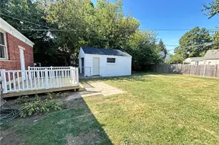 321 E Dorothy Ln, Dayton, OH 45419 - Photo 15