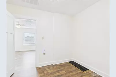 4121 S Dixie Drive #4, Moraine, OH 45439 - Photo 7