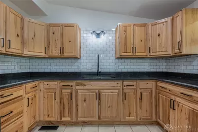 4124 Rosehill Drive, Beavercreek, OH 45431 - Photo 7