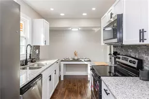 93 Thorpe Dr, Dayton, OH 45420 - Photo 9