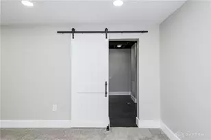 93 Thorpe Dr, Dayton, OH 45420 - Photo 35