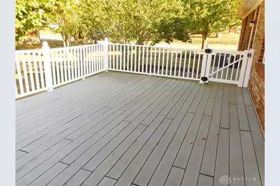 1132 Nouvelle Drive, Miamisburg, OH 45342 - Photo 15