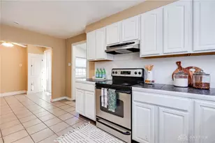 917 S Clay St, Troy, OH 45373 - Photo 17