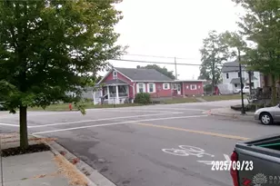 421 Market St, Brookville, OH 45309 - Photo 17