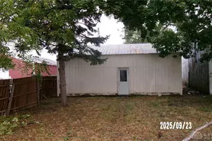 421 Market St, Brookville, OH 45309 - Photo 13