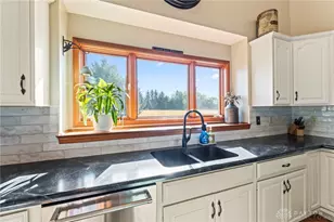 11863 W Hall Rd, Laura, OH 45337 - Photo 17