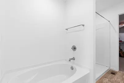 140 Kenneth Hamilton Way, Yellow Springs Vlg, OH 45387 - Photo 13