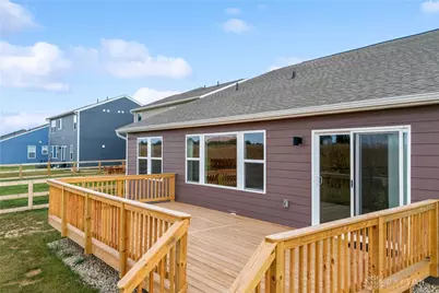140 Kenneth Hamilton Way, Yellow Springs Vlg, OH 45387 - Photo 25