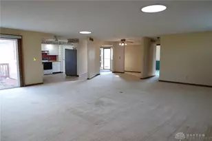 199 Finsbury Ln, Troy, OH 45373 - Photo 9