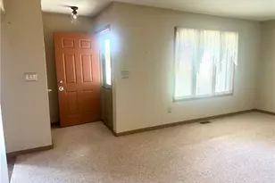 1248 Waterbury Pl, Troy, OH 45373 - Photo 3