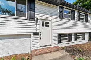 1015 Van Arden Dr, Vandalia, OH 45377 - Photo 3