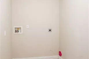 414 S High St, Yellow Springs Vlg, OH 45387 - Photo 11