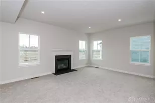 1230 Deer Vly Dr, Miamisburg, OH 45342 - Photo 7