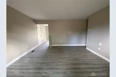 1329 Lee Road, Troy, OH 45373 - Photo 3