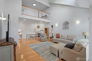 582 Storm Ct, Tipp City, OH 45371 - Photo 5