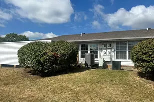 5873 Troy Villa Blvd, Dayton, OH 45424 - Photo 3