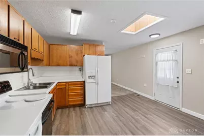 1342 Kylemore Drive, Xenia, OH 45385 - Photo 7