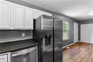 4615 Dayview Ave, Dayton, OH 45417 - Photo 7