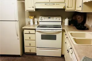 3225 Southdale Dr, Kettering, OH 45409 - Photo 9