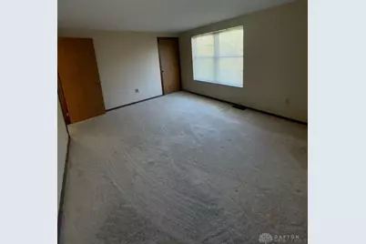 2109 Chapel Drive, Fairborn, OH 45324 - Photo 5