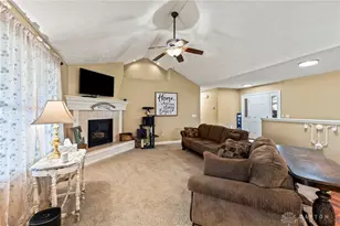 680 Loxley Ln, Troy, OH 45373 - Photo 9