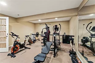 680 Loxley Ln, Troy, OH 45373 - Photo 29