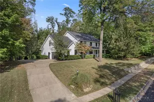 3870 Feather Heights Ct, Sugarcreek Twp, OH 45440 - Photo 5