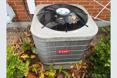 432 Scarborough Court, New Lebanon, OH 45345 - Photo 5