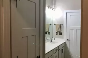 1215 Waterbury Dr, Franklin, OH 45005 - Photo 5