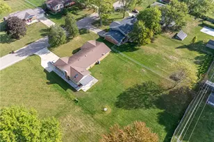 3653 Knollwood Dr, Beavercreek, OH 45432 - Photo 41