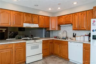 3653 Knollwood Dr, Beavercreek, OH 45432 - Photo 21