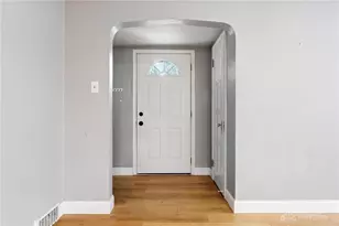 309 Lewiston Rd, Dayton, OH 45429 - Photo 9