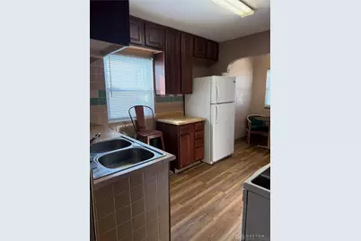 221 Brooklyn Avenue, Dayton, OH 45417 - Photo 9