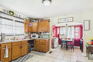 221 N Main St, Greenville, OH 45331 - Photo 5