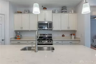 1674 Glade Valley Dr, Washington Twp, OH 45458 - Photo 9